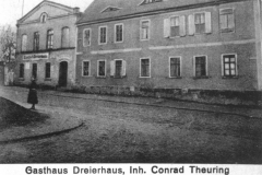Dreierhaus Vorderfront